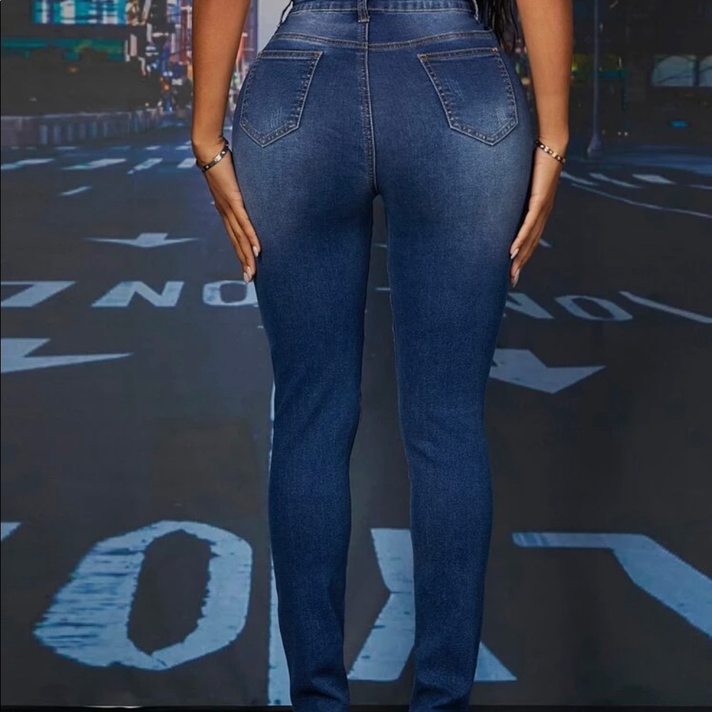 High Waist Ripped Detail Skinny Jeans